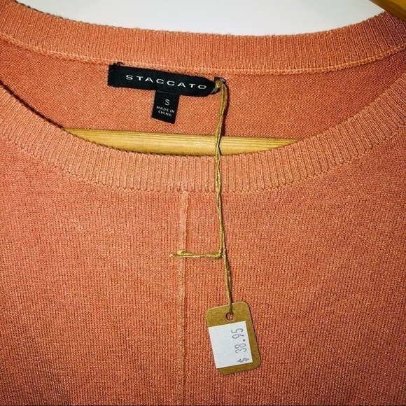NWT Staccato Coral Crewneck Sweater Size Small - Picture 3 of 8